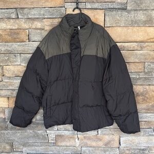 NWT - FABLETICS Womens Essential Puffer Jacket- Black / Black Reflective